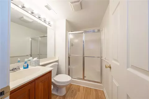 Bath - 306 Georgetown Ln, Export, PA 15632 photo 3 of 3
