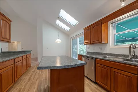 Kitchen - 306 Georgetown Ln, Export, PA 15632 photo 3 of 3