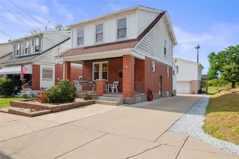 216 Fingal St, Pittsburgh, PA 15211