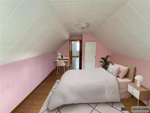 Bedroom - 488 Meadow Rd, Irwin, PA 15642 photo 5 of 7