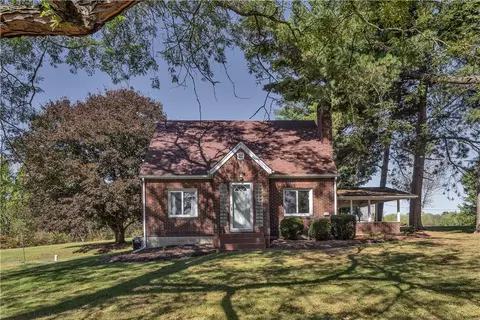 169 Brandon Rd, Slippery Rock, PA 16057