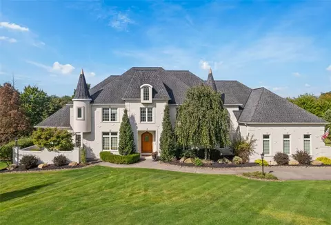 107 Mirage Dr, Cranberry Township, PA 16066