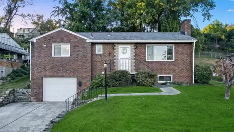 947 Dallett Rd, Pittsburgh, PA 15227