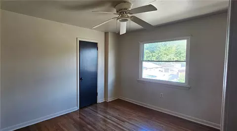 143 E 1435 E Winter Ave, New Castle, PA 16101 photo 6