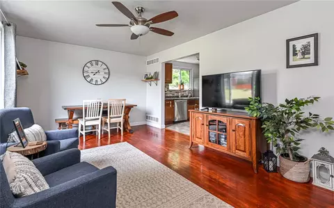 Living - 2524 Royal View Dr, Allison Park, PA 15101 photo 1 of 2
