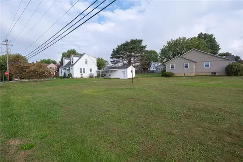 Exterior - 1705 9th Ave, Irwin, PA 15642 photo 5 of 5