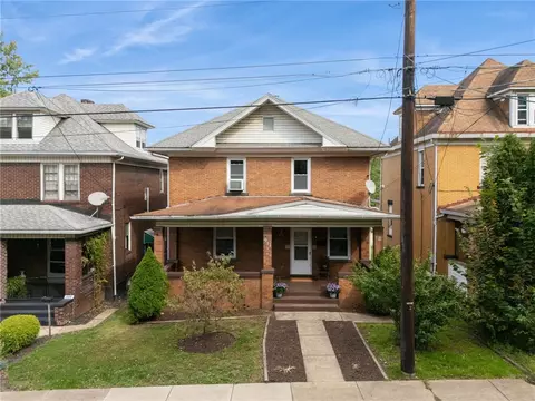 411 S 9th St, Connellsville, PA 15425
