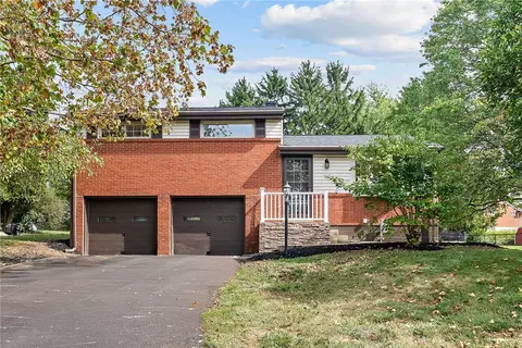 115 Norman Dr, Coraopolis, PA 15108