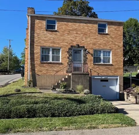 207 Good Ln, Pittsburgh, PA 15237