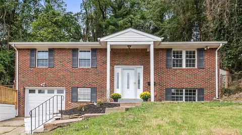 7901 Orlan Pl, Verona, PA 15147
