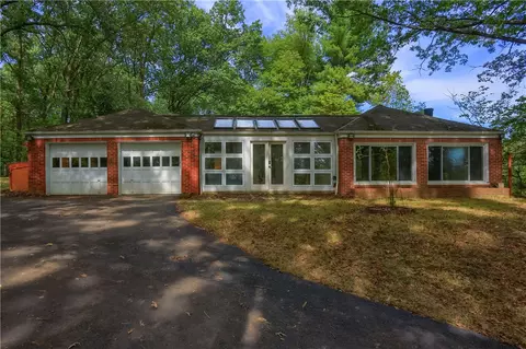 230 Woodland Farms, Pittsburgh, PA 15238
