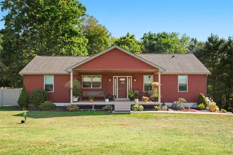 1022 Winfield Rd, Cabot, PA 16023