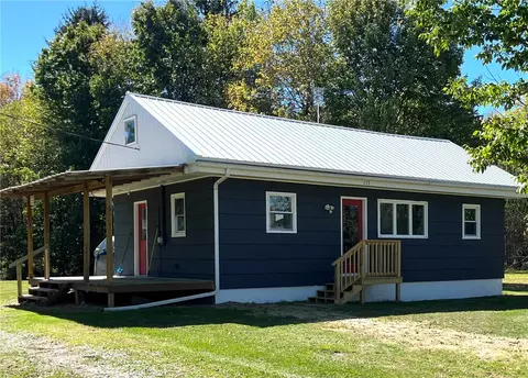 117 Red Line Rd, Kennerdell, PA 16374