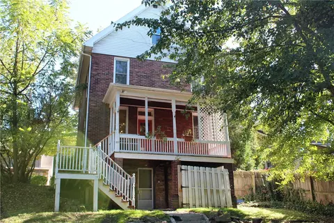 604 W 4th Ave, Derry, PA 15627