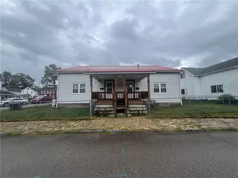 54 Railroad St #56, Dunbar, PA 15431