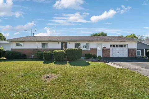 125 W Chestnut St, Blairsville, PA 15717