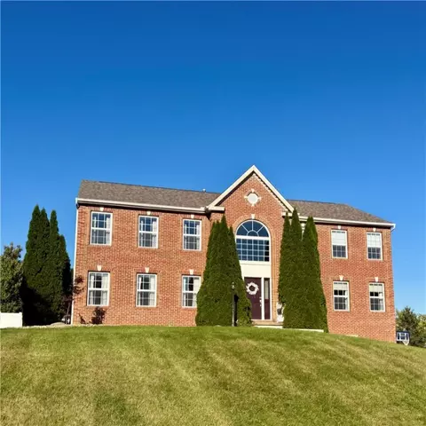 257 Dogwood Cir, Baden, PA 15005
