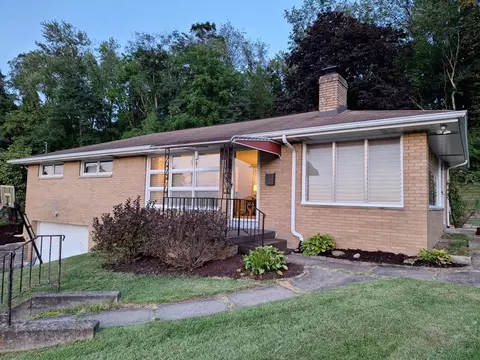 644 Birch St, Jeannette, PA 15644