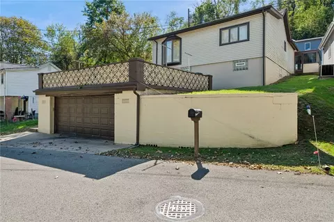 19 Hoon St, Monongahela, PA 15063