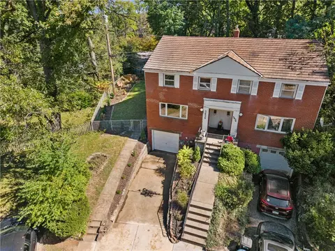 5626 Maple Heights Ct, Pittsburgh, PA 15232