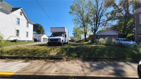 267 Reno St, Rochester, PA 15074