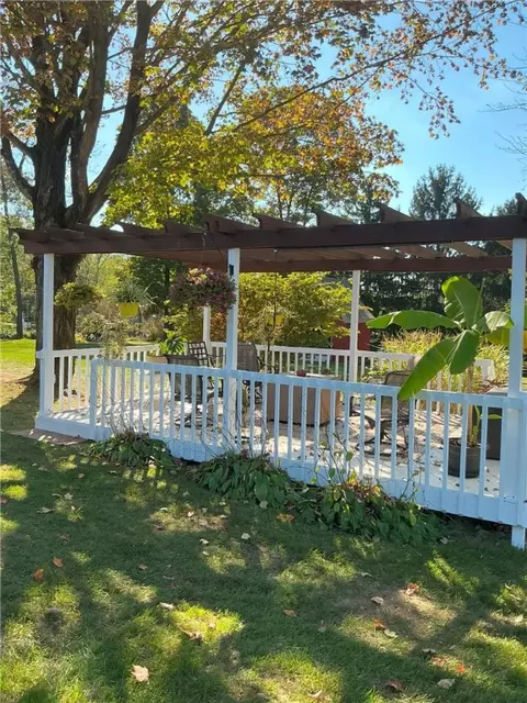 Exterior - 106 Spring Dr, Apollo, PA 15613 photo 8 of 8
