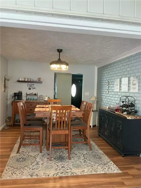 Dining - 106 Spring Dr, Apollo, PA 15613 photo 2 of 2