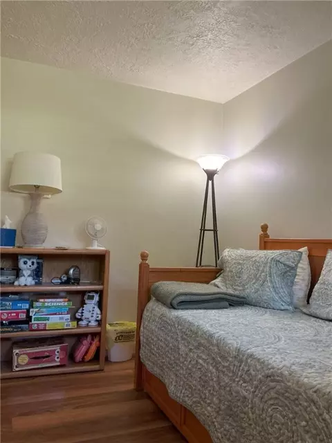 Bedroom - 106 Spring Dr, Apollo, PA 15613 photo 4 of 8