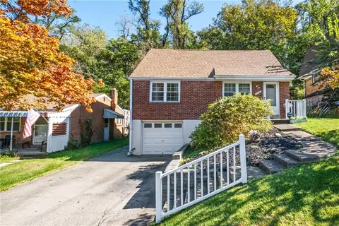 132 Key Dr, Penn Hills, PA 15235