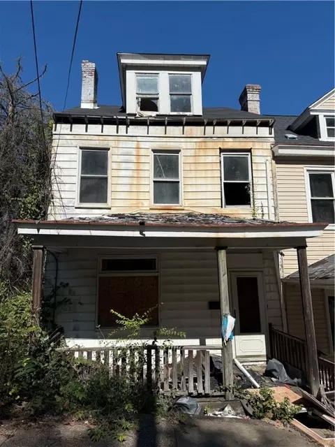 56 Woessner Ave, Pittsburgh, PA 15212