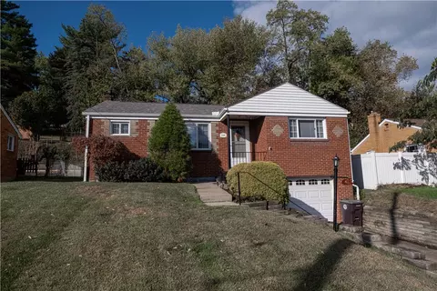 1149 Michael Dr, Pittsburgh, PA 15227