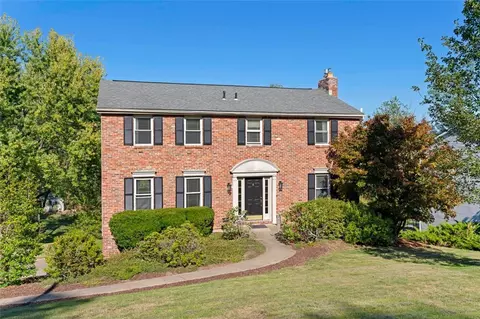 2524 Brandt School Rd, Wexford, PA 15090