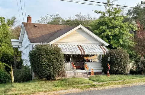 602 Rose St, Apollo, PA 15613