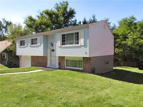 6047 Bolte Dr, Verona, PA 15147
