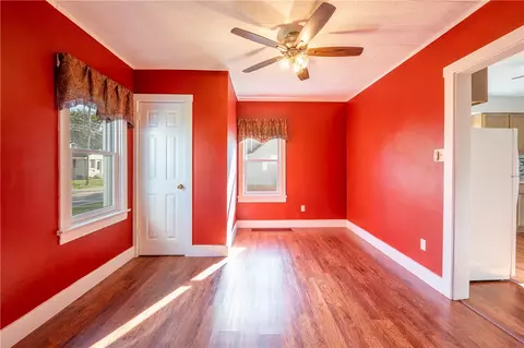 Living - 570 Unity St, Latrobe, PA 15650 photo 3 of 3