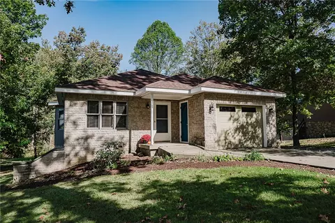 4769 Lucerne Rd, Indiana, PA 15701