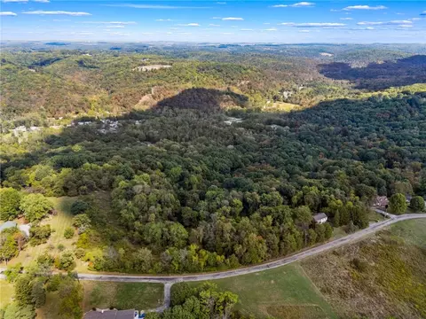 000 Willow Ridge Rd, Sewickley, PA 15143