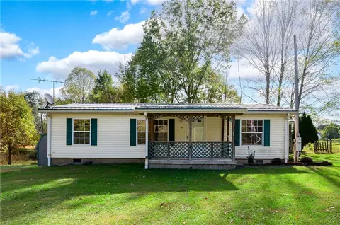 731 Unionville Rd, Prospect, PA 16052