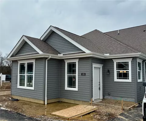 105 Independence Dr #109A, Cabot, PA 16023