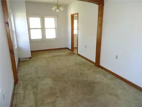 Living - 123 Latimer Ave, Strabane, PA 15363 photo 2 of 7