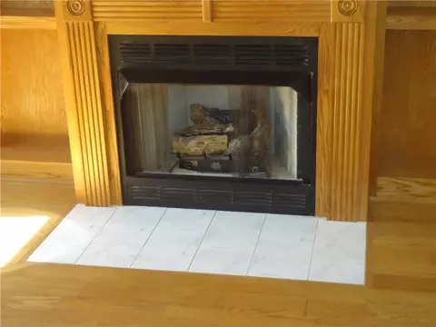 Living - 123 Latimer Ave, Strabane, PA 15363 photo 6 of 7