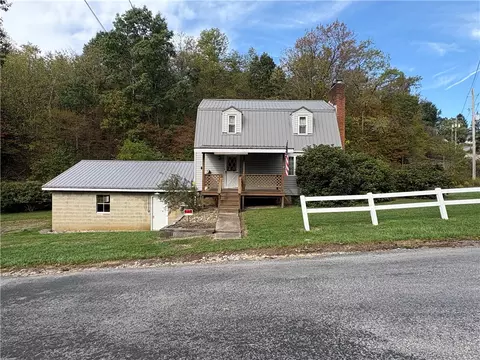 121 Dons Rd, New Bethlehem, PA 16242