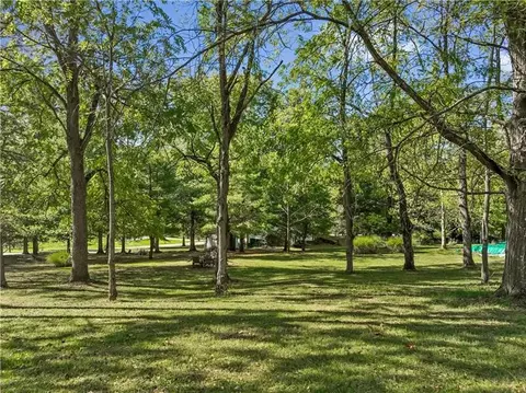 lot Apt 11 Vaneal Rd, Washington, PA 15301