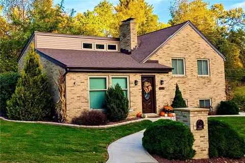 446 Lewis Run Rd, West Mifflin, PA 15122