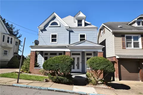 1208 Meadow St, Mckeesport, PA 15132