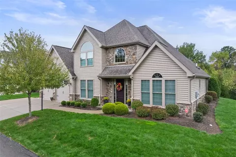 2723 Flat Stone Ct, Gibsonia, PA 15044