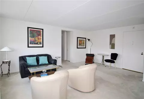 1160 Bower Hl #1101B, Pittsburgh, PA 15243