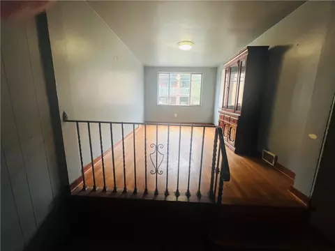 272 Fleet St, Braddock, PA 15104 photo 4