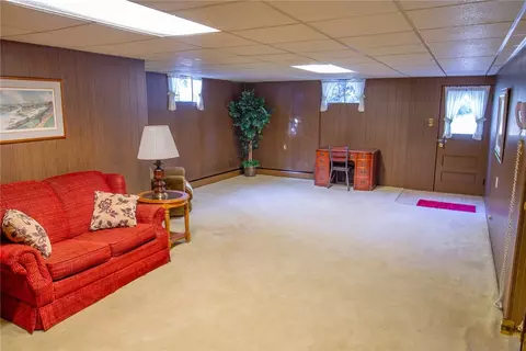 Living - 2903 Italy Rd, Export, PA 15632 photo 4 of 5