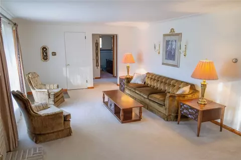 Living - 2903 Italy Rd, Export, PA 15632 photo 3 of 5